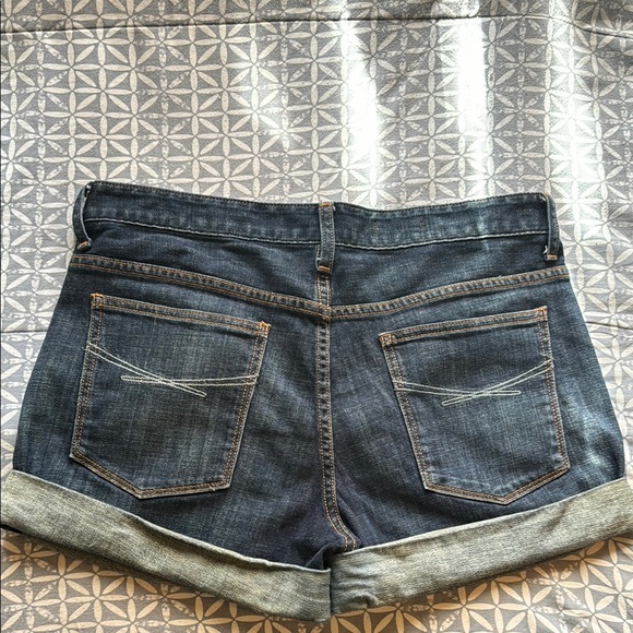 Bundle of 2 GAP Blue and Gray Jean Shorts Set Size 28/6!!! - Picture 6 of 10
